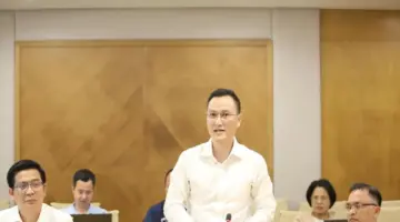 تم العثور على ما يقرب من 900 ألف رقم هاتف غير مسجل.